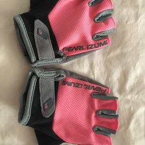 Women’s Pearl Izumi Cycling gloves S